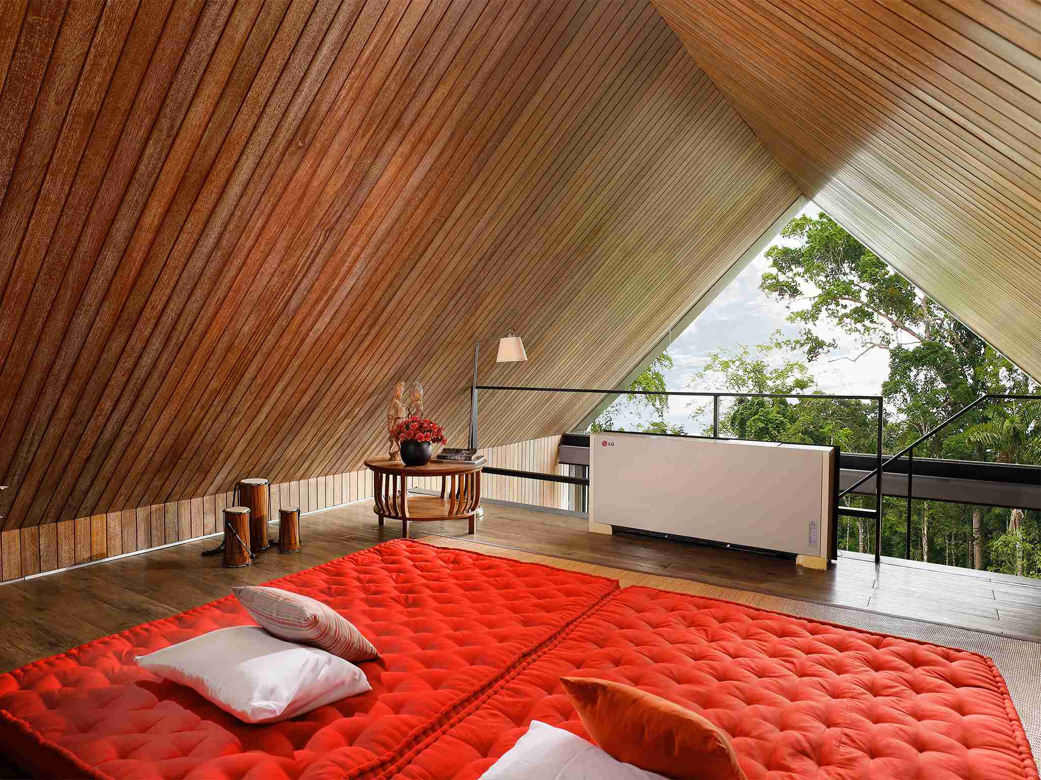 Villa Svarga - Peaceful attic room