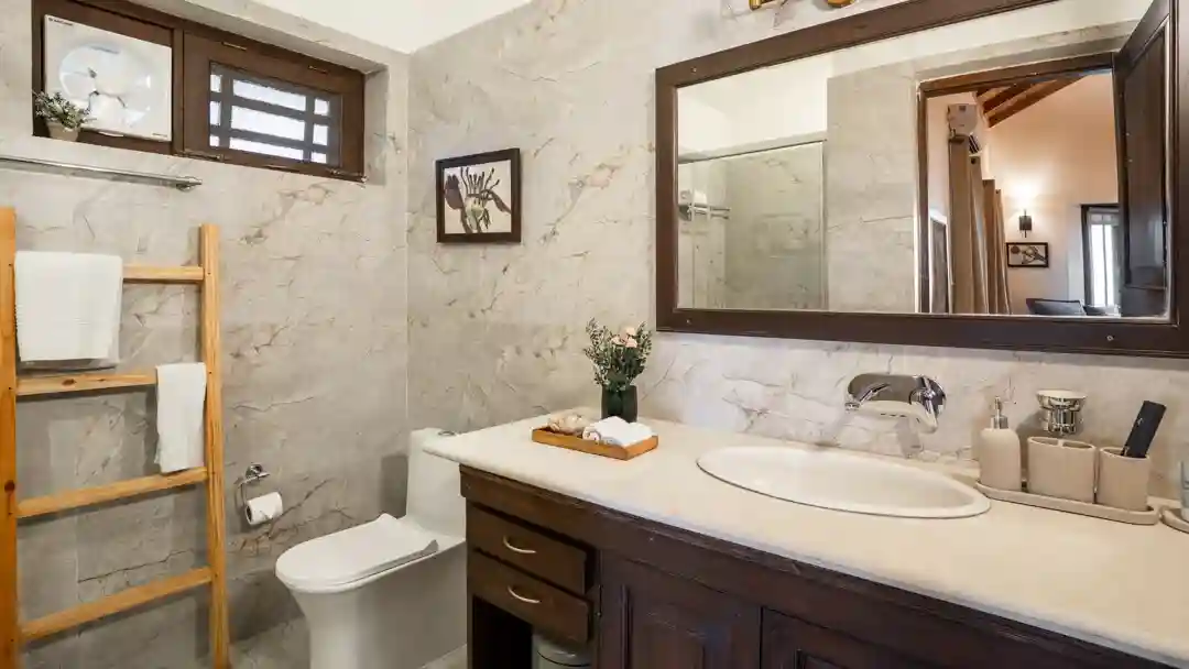 Wakefield Estate - Bathroom 3