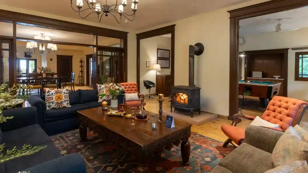 Wakefield Estate - Living Area