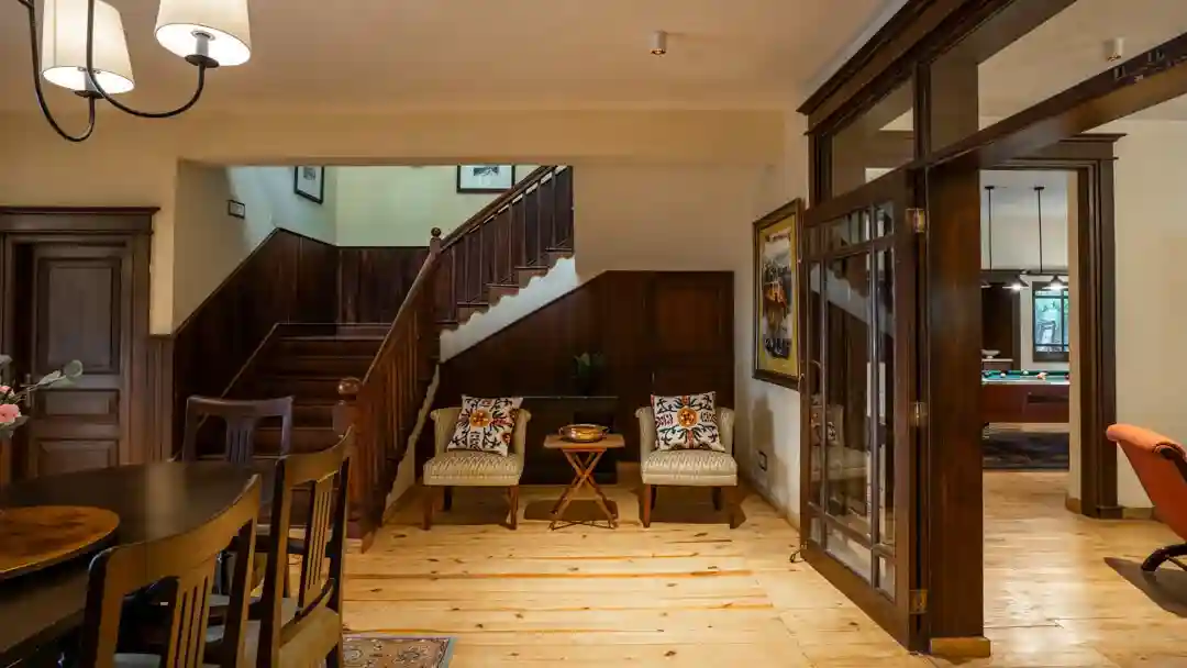 Wakefield Estate - Dining Area