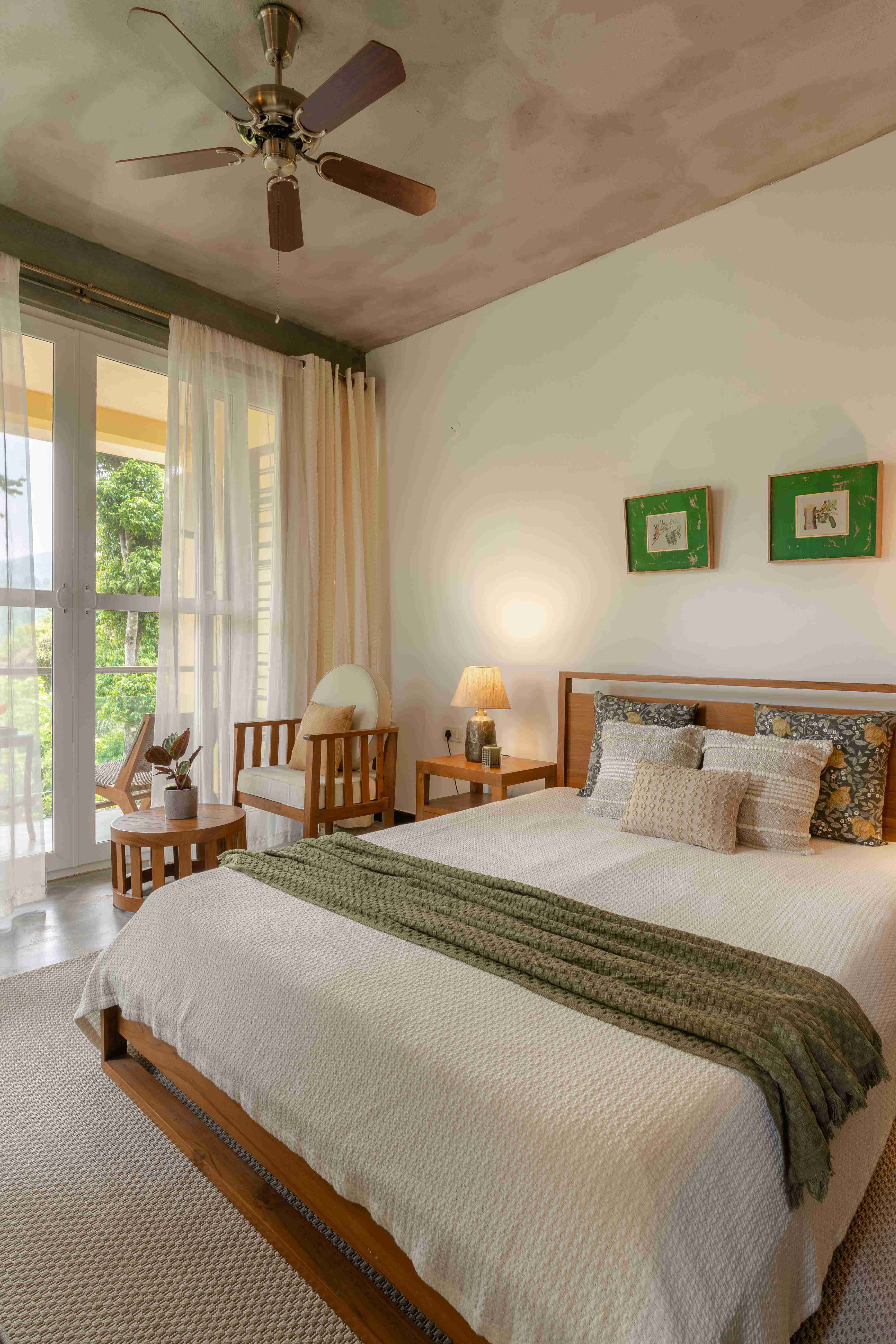 Whispering Waters Villa - Bedroom 2