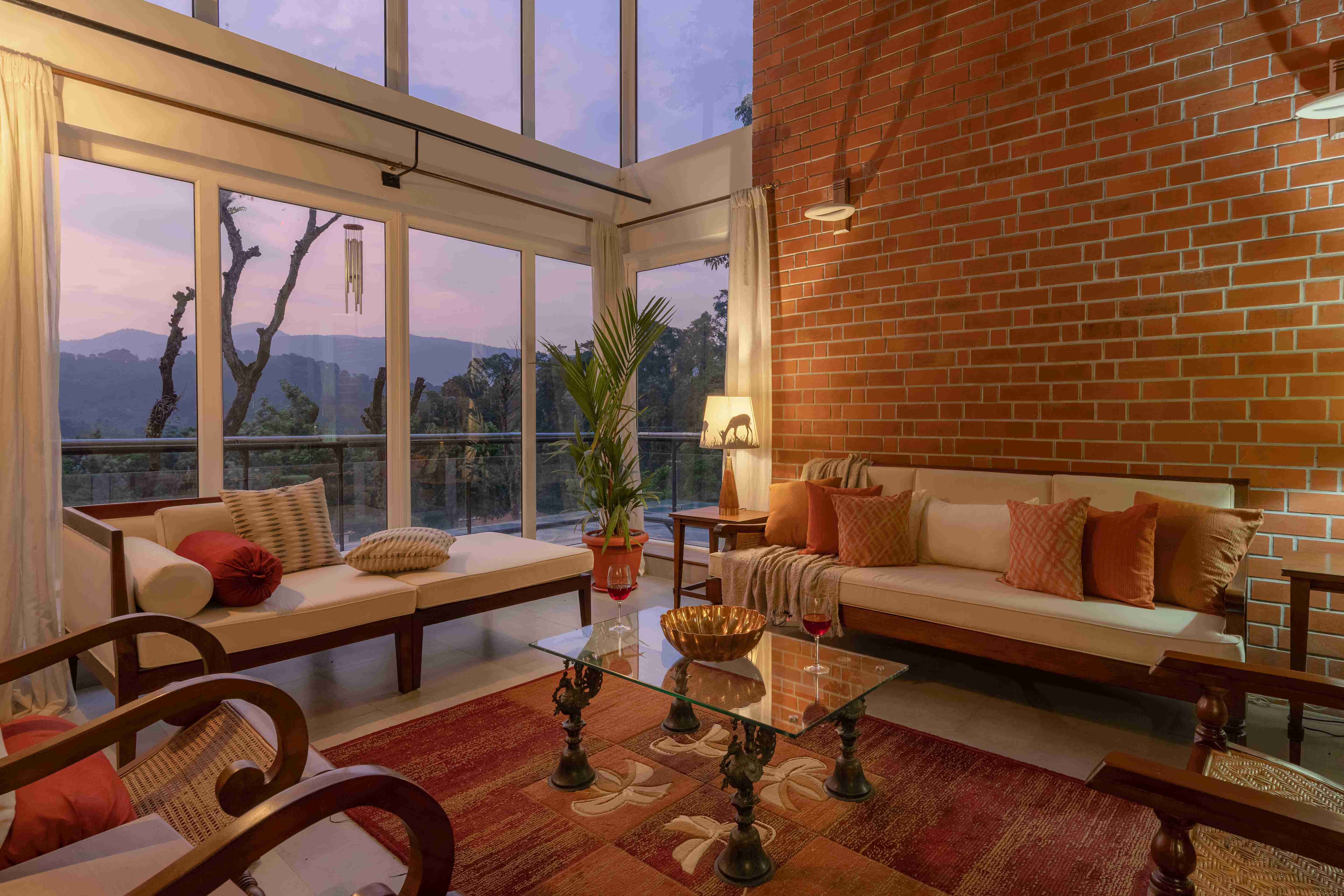 Whispering Waters Villa - Living Area