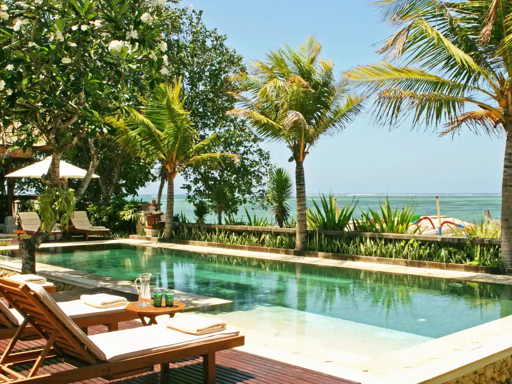 Villa Cemara - Tropical escape