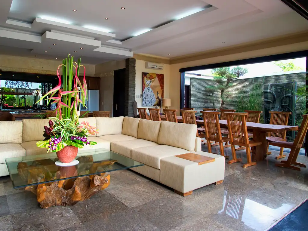 Villa Lega - Living and dining area