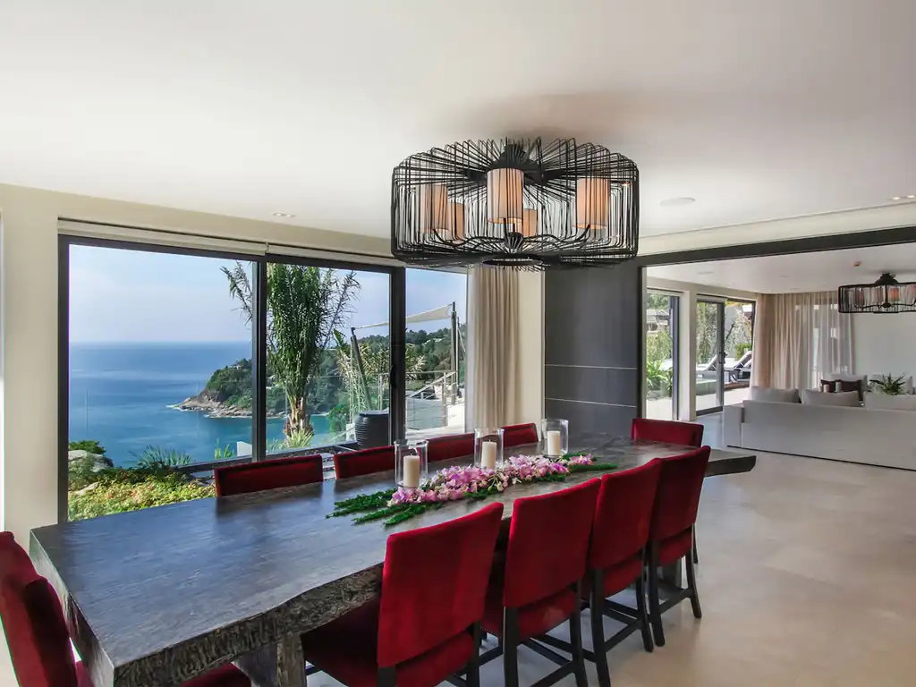 Villa Saan - Featured dining room