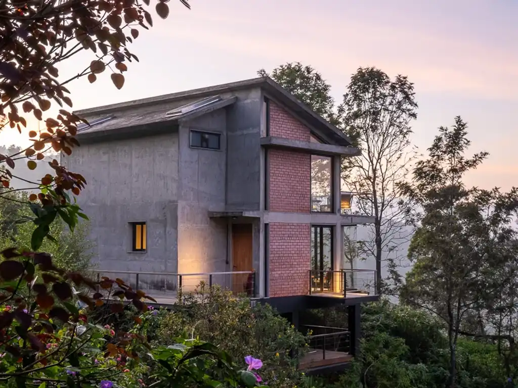 Evening Facade | Entrance | Amani Nature Retreat Coonoor