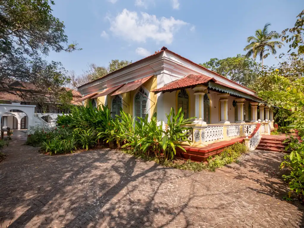 Bastora House - Heritage Home