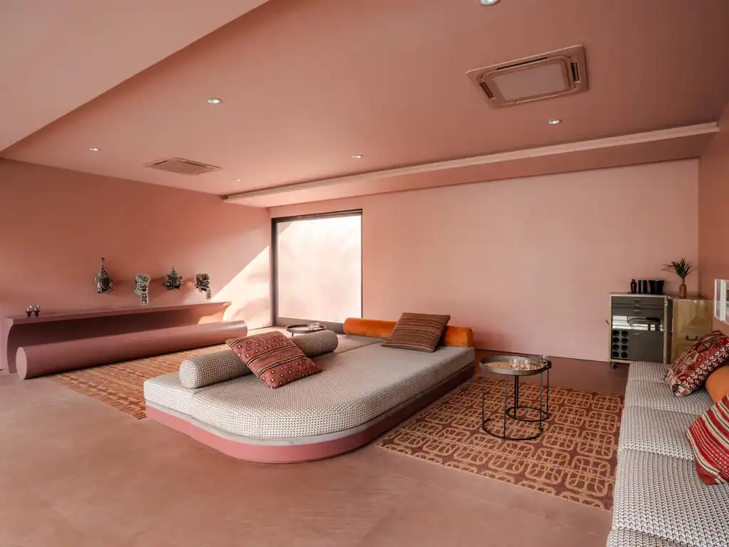 Casa Del- Living Area