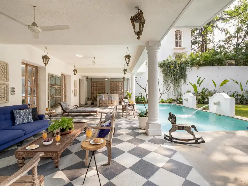 Igreha - Villa F - Poolside