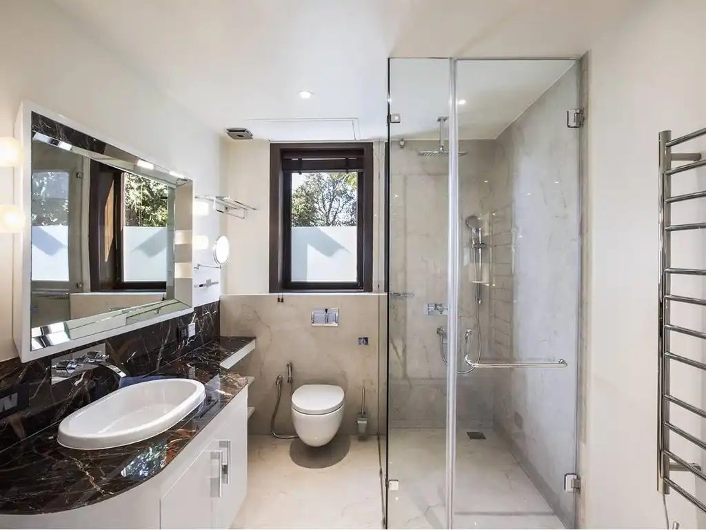Amayaah - Pushp Villa - Lily Bathroom