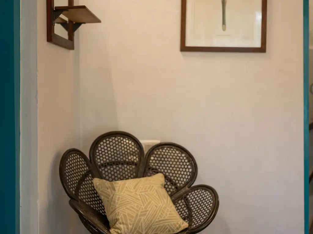 Bamboo House - Bedroom Seating