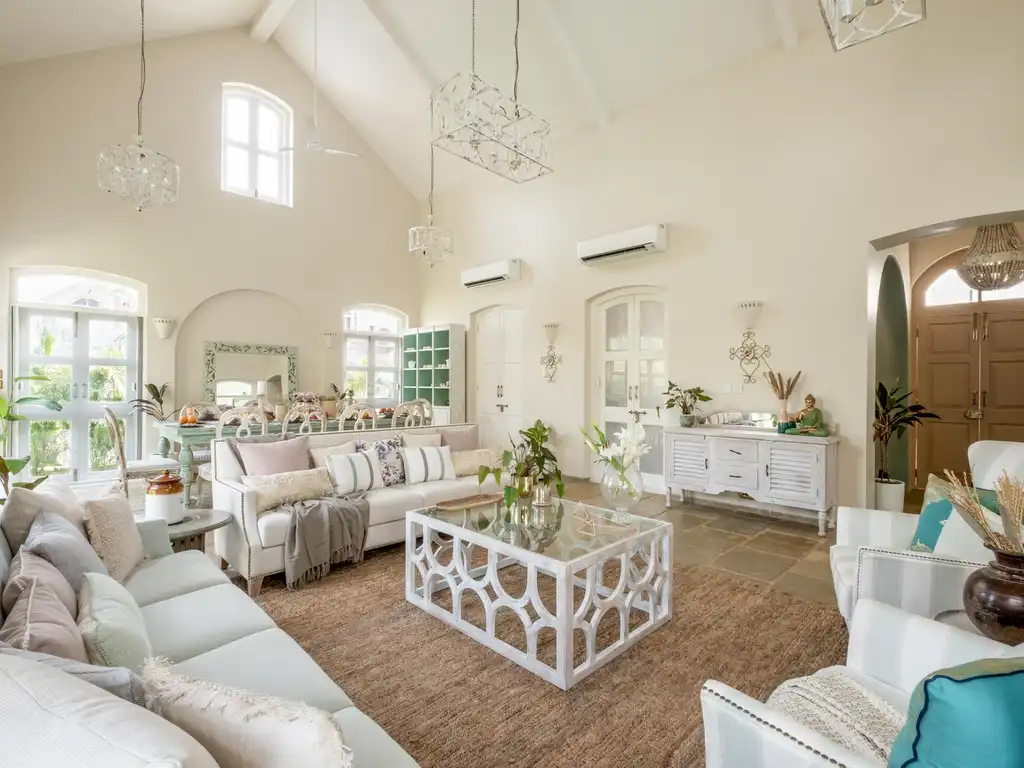 Silvio - Villa D - Living area