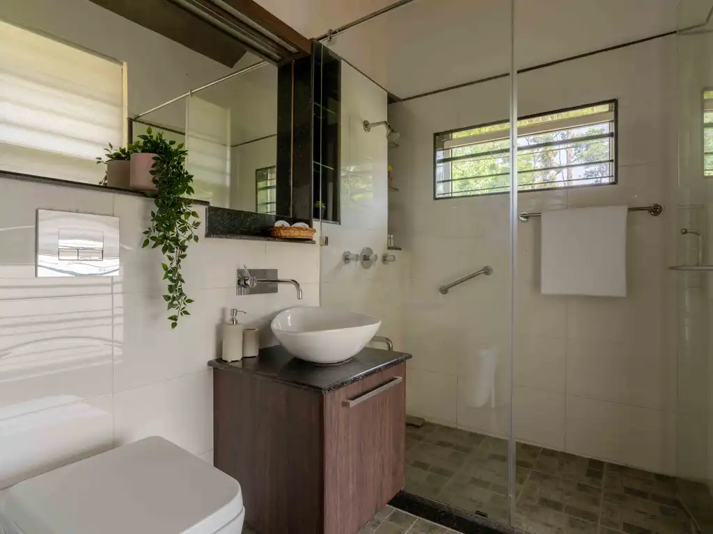 Whispering Waters Villa - Luxury Villas for Rent in Karnataka