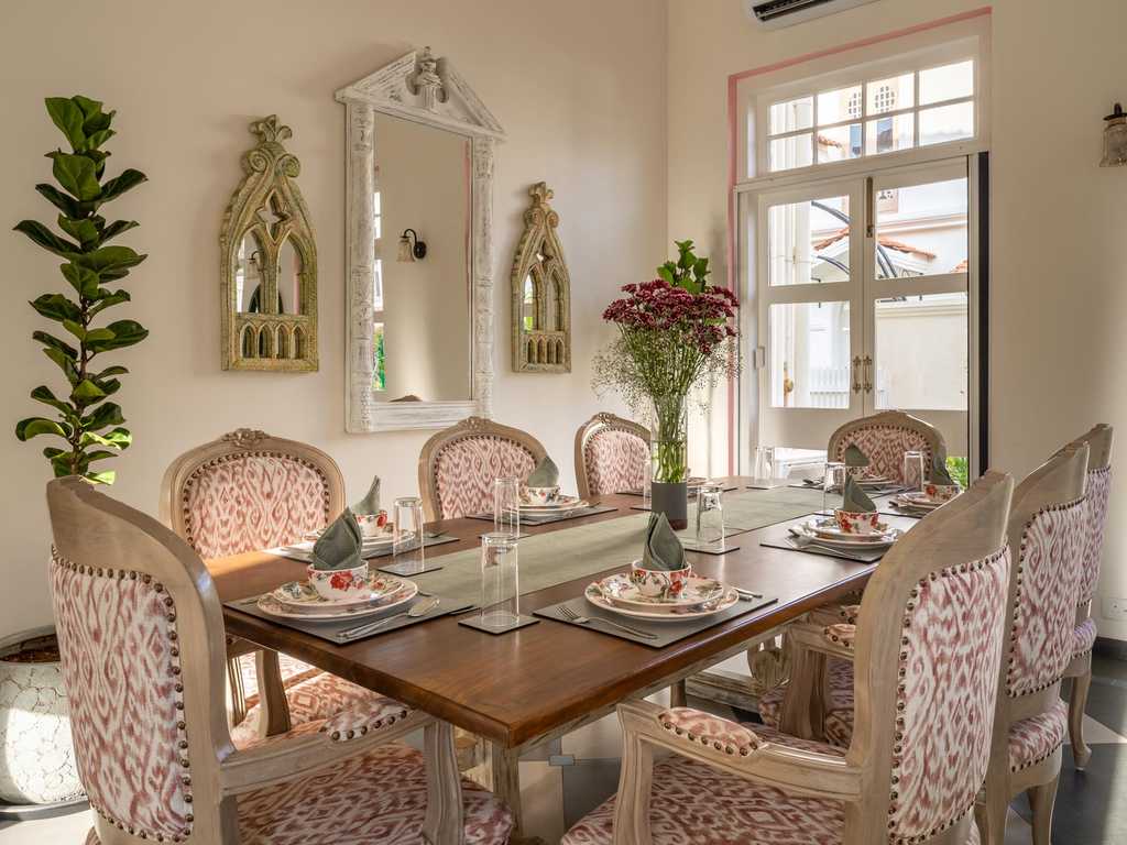 Aurelia Villa C - Dining Area