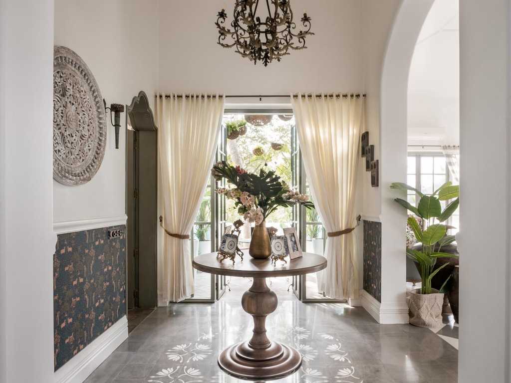 Maison 9 - Foyer View