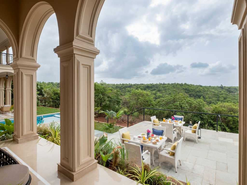 Sacri Borod Hill 7 - Outdoor seating