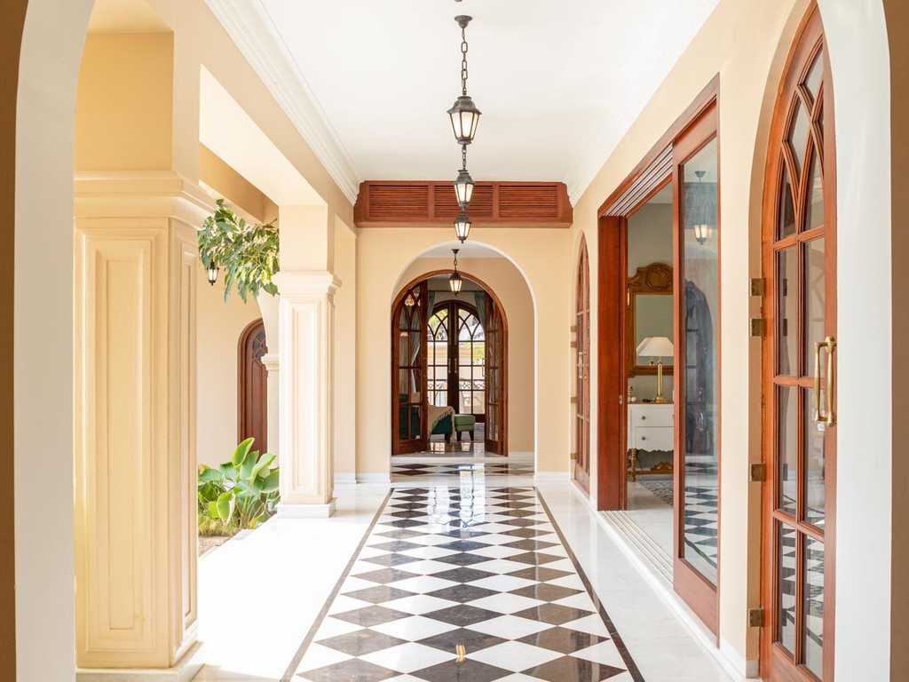 Sacri Borod Hill 9 - Passage