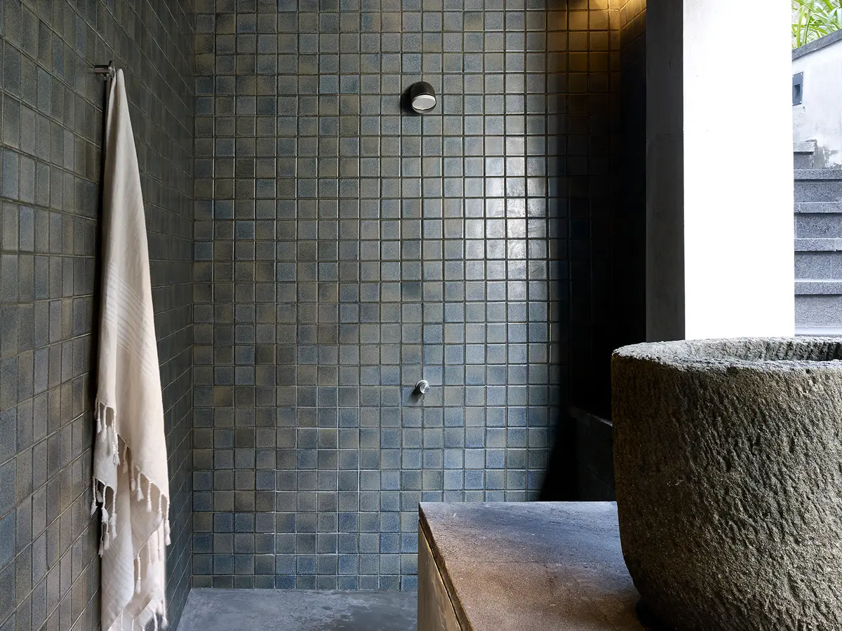 Arnalaya Beach House - Pool bale changing room