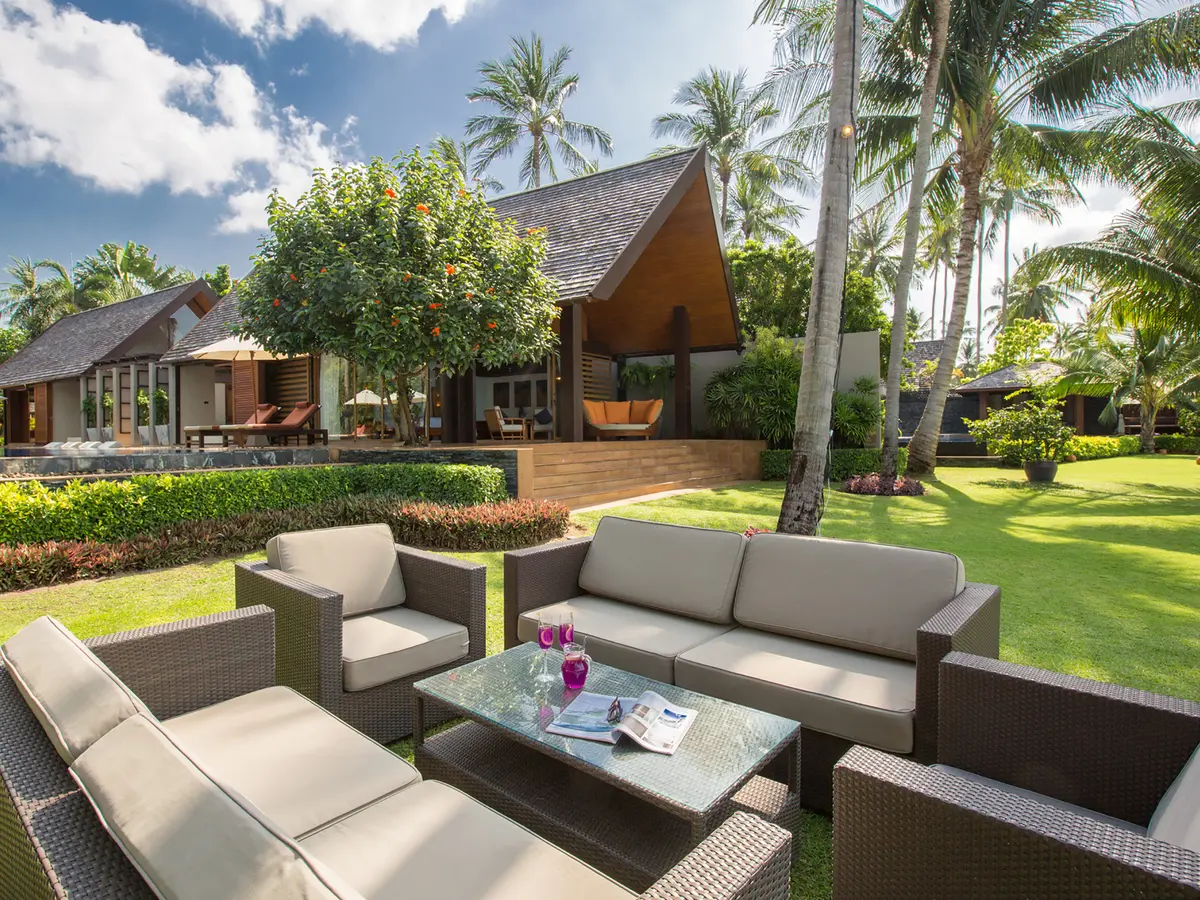 Baan Puri - Comfortable outdoor living area