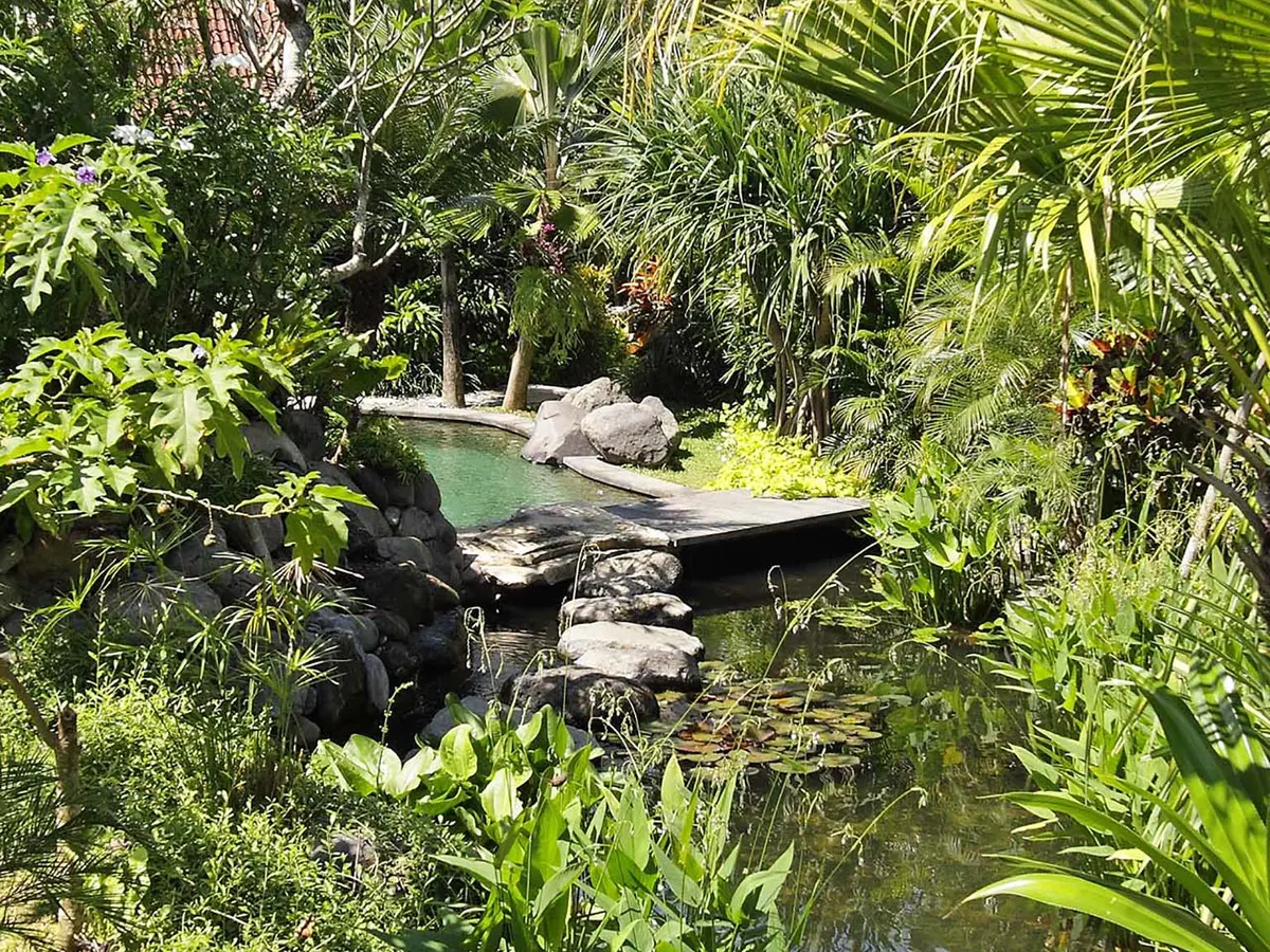 Villa Radha - Private stream