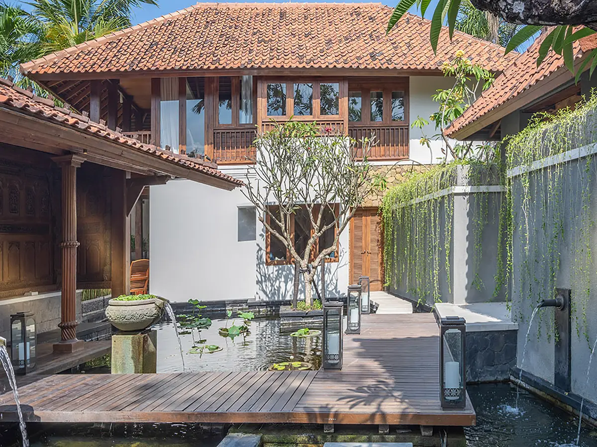Des Indes I - Pathway to paradise