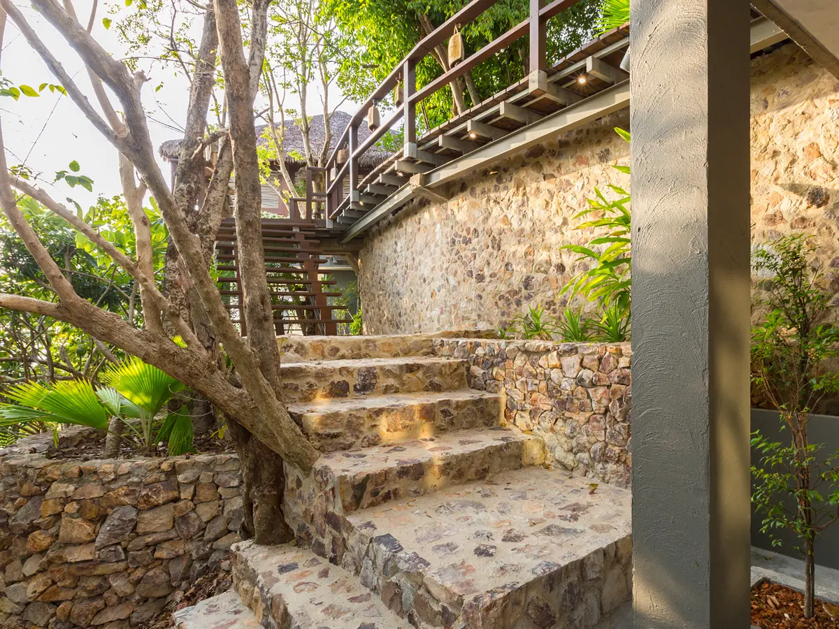 Element of 8 - Stone stairways