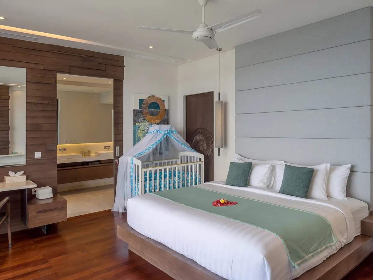 Grand Cliff Nusa Dua -  Master bedroom two with baby cot