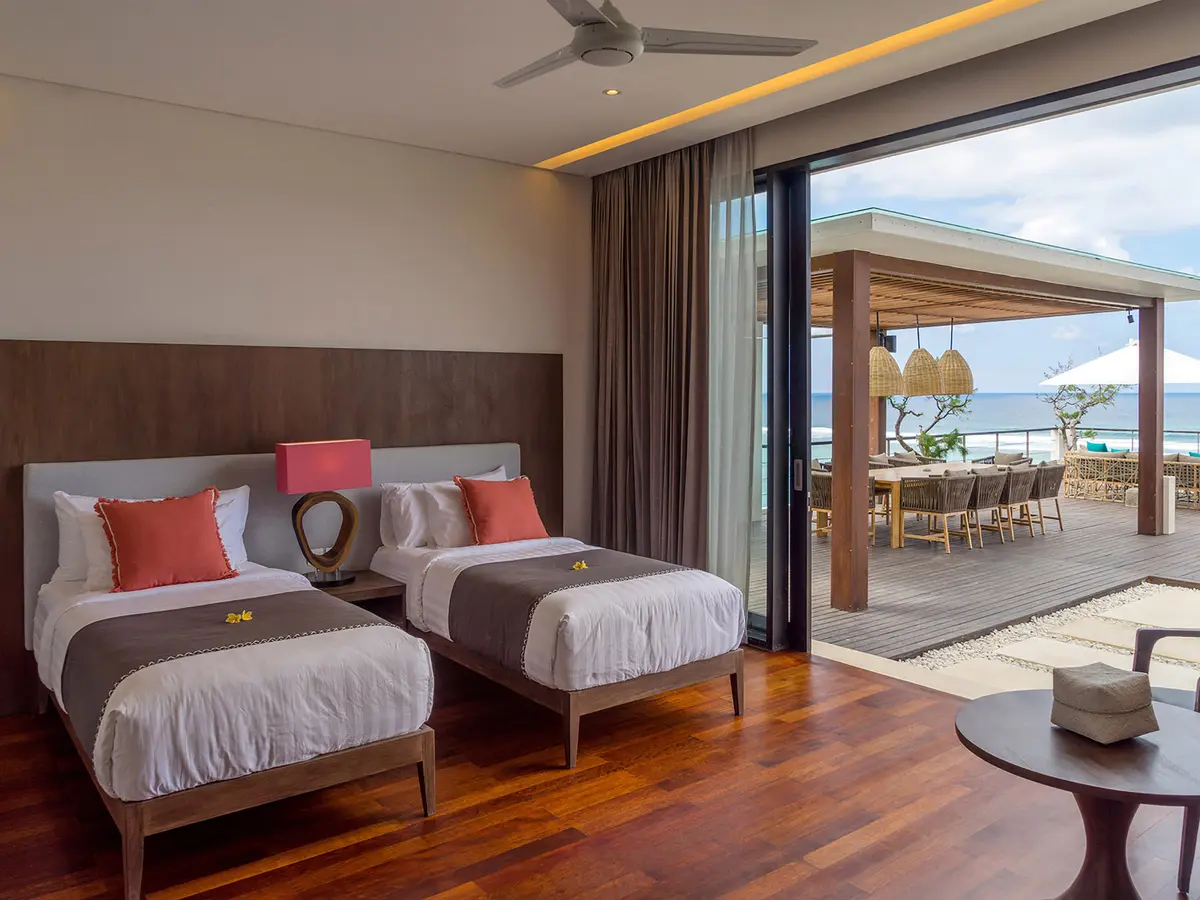 Grand Cliff Nusa Dua  - Twin Bedroom and the view
