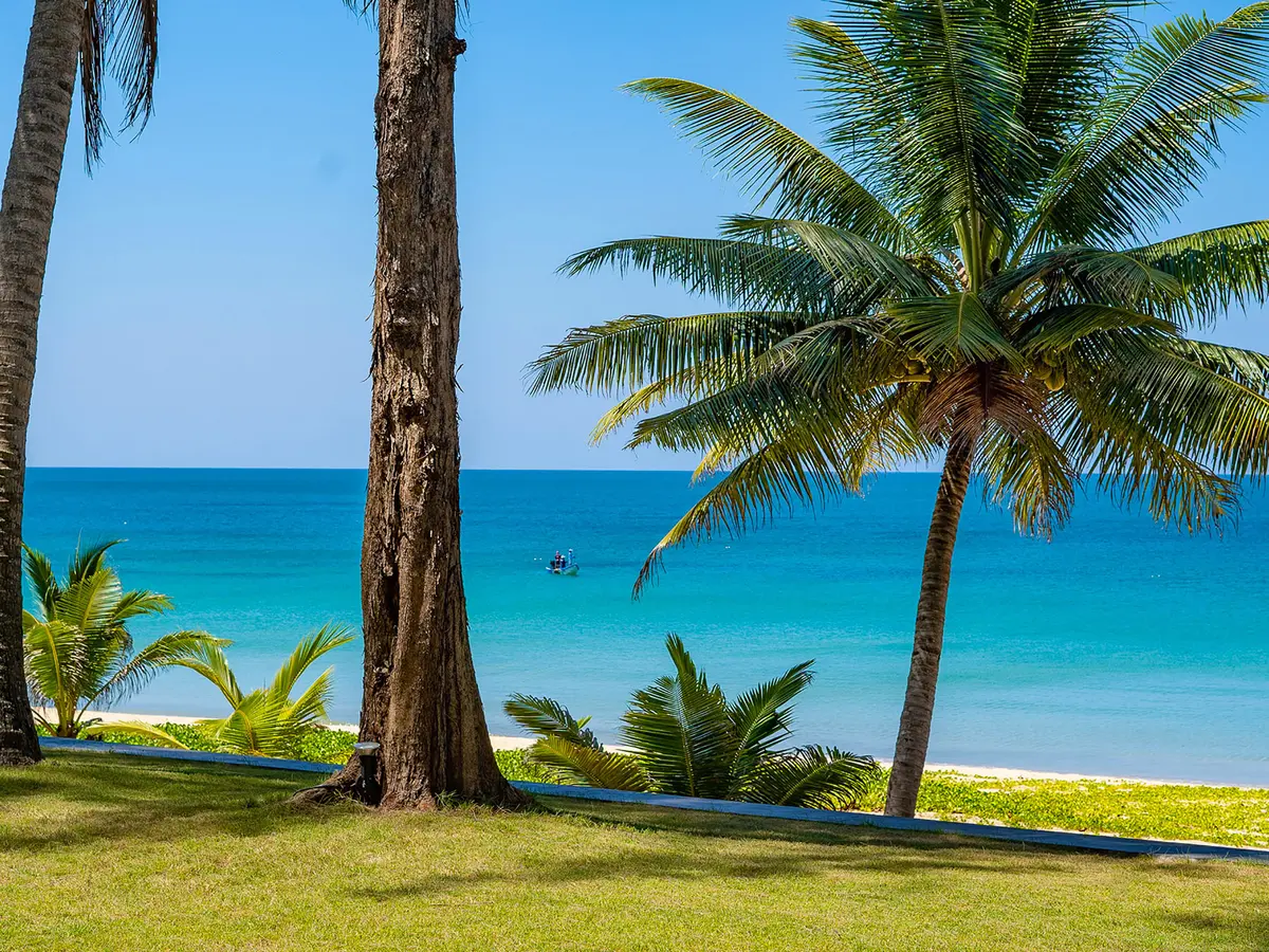 Grand Villa Noi - Absolute beachfront villa