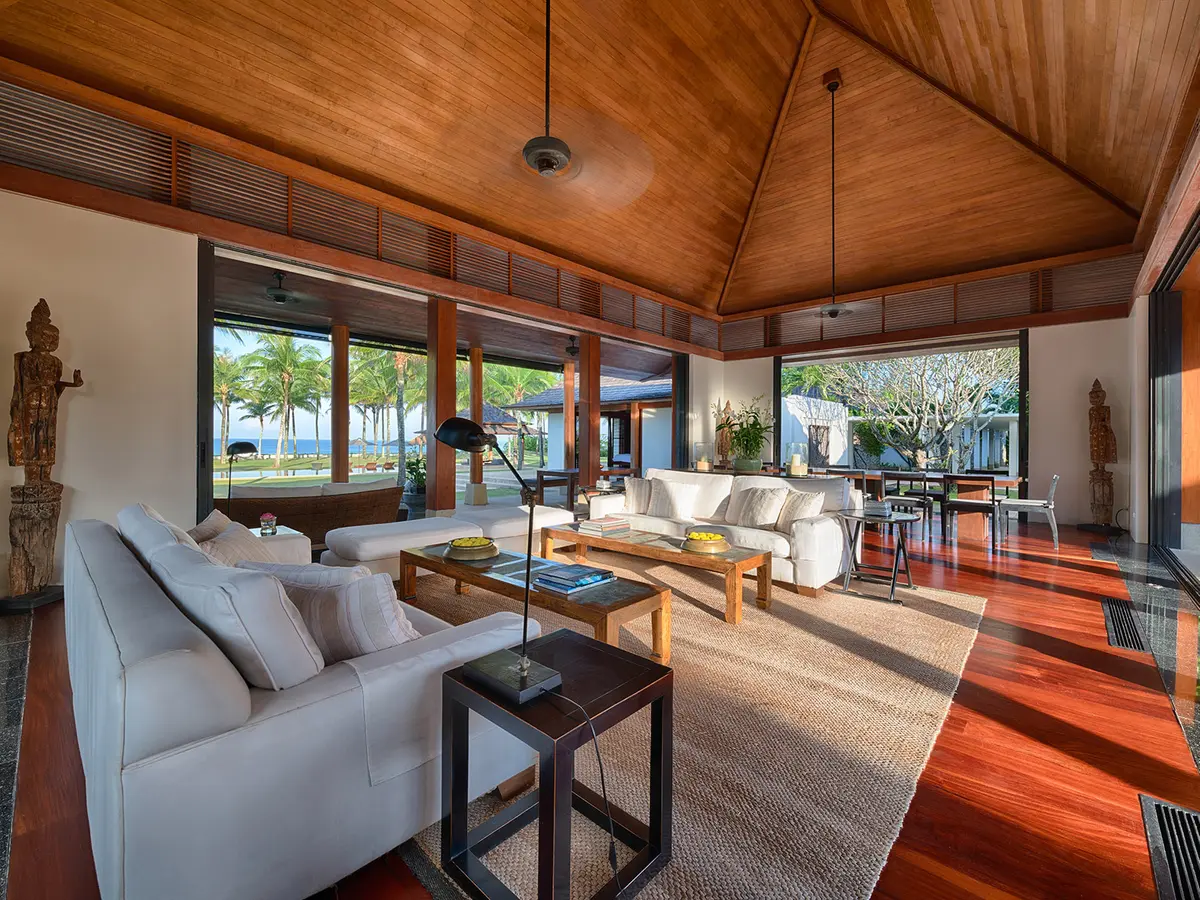 Villa Ananda - Modern living room design