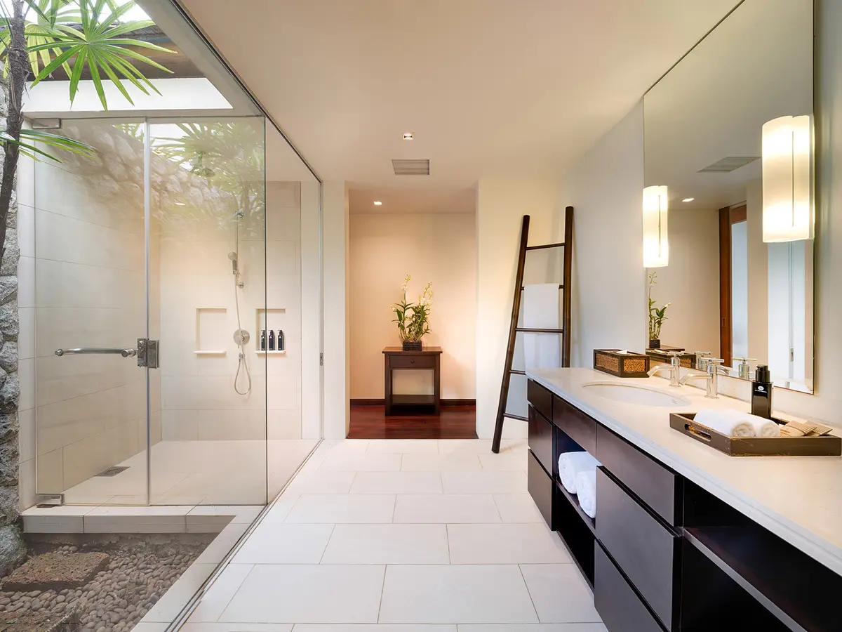 Villa Ananda - Shower and bathroom design