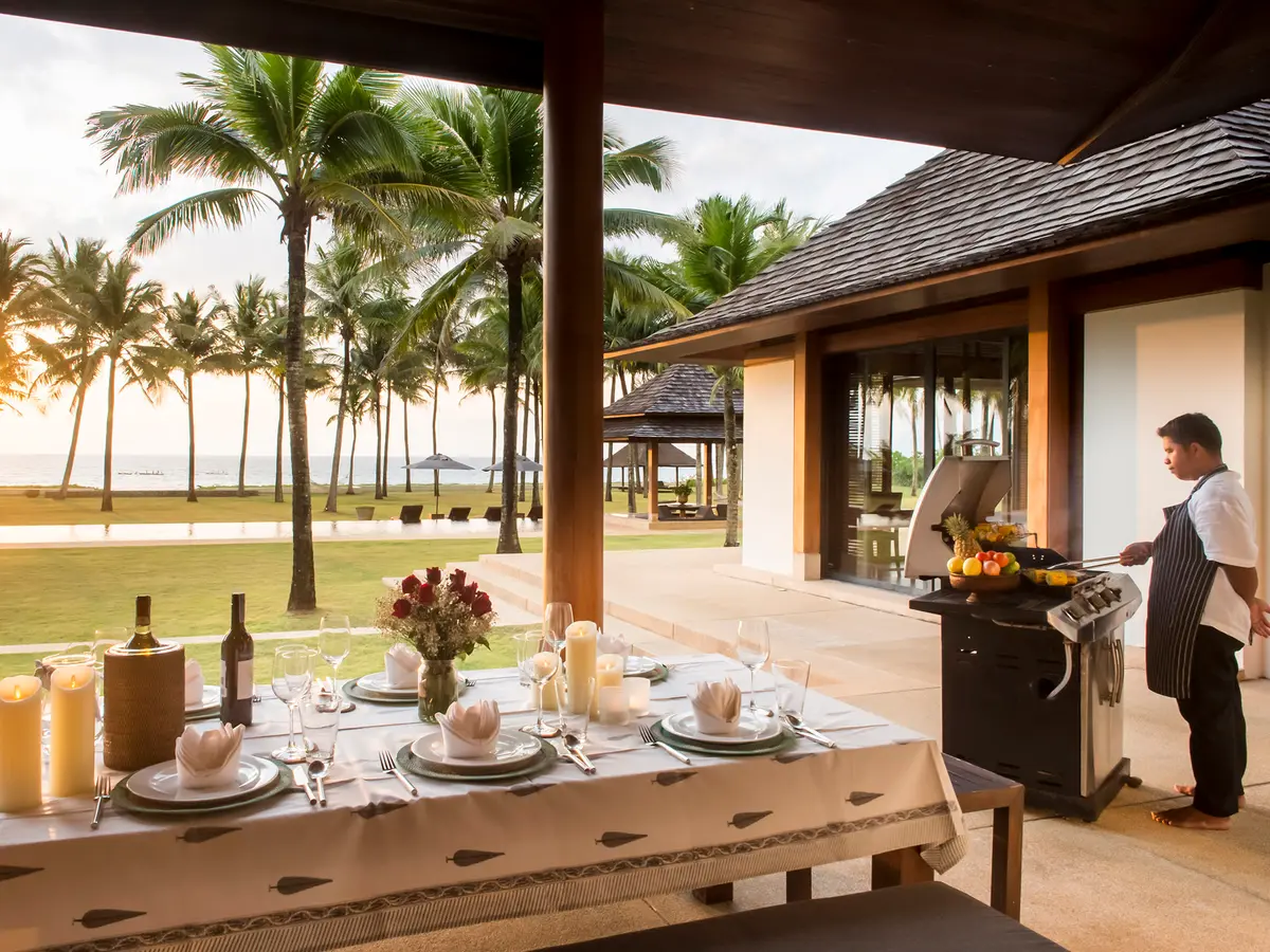 Jivana Beach Villas - Villa Ananda - BBQ party set-up