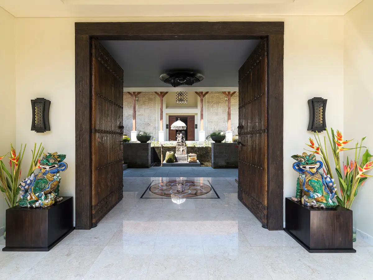 Kaba Kaba Estate - Entrance
