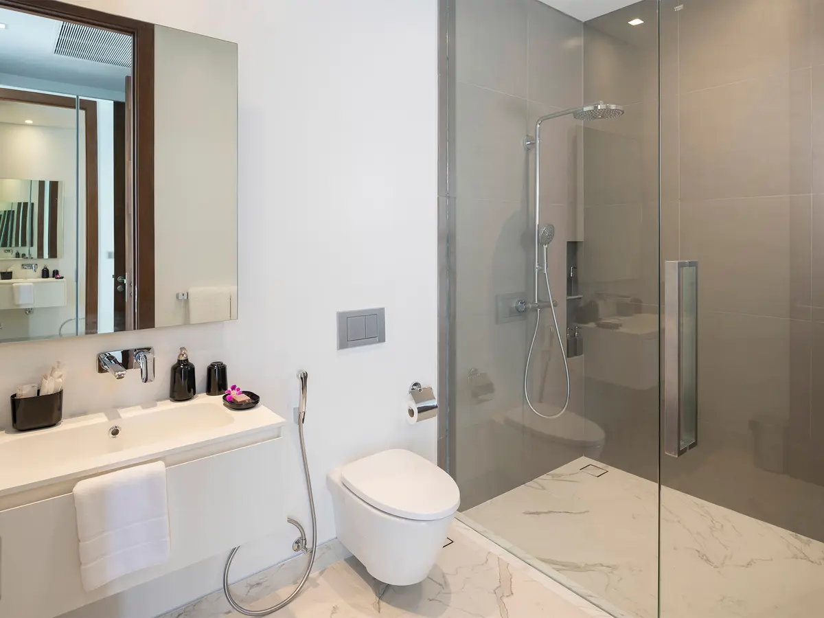 Malaiwana Duplex - Ensuite shower