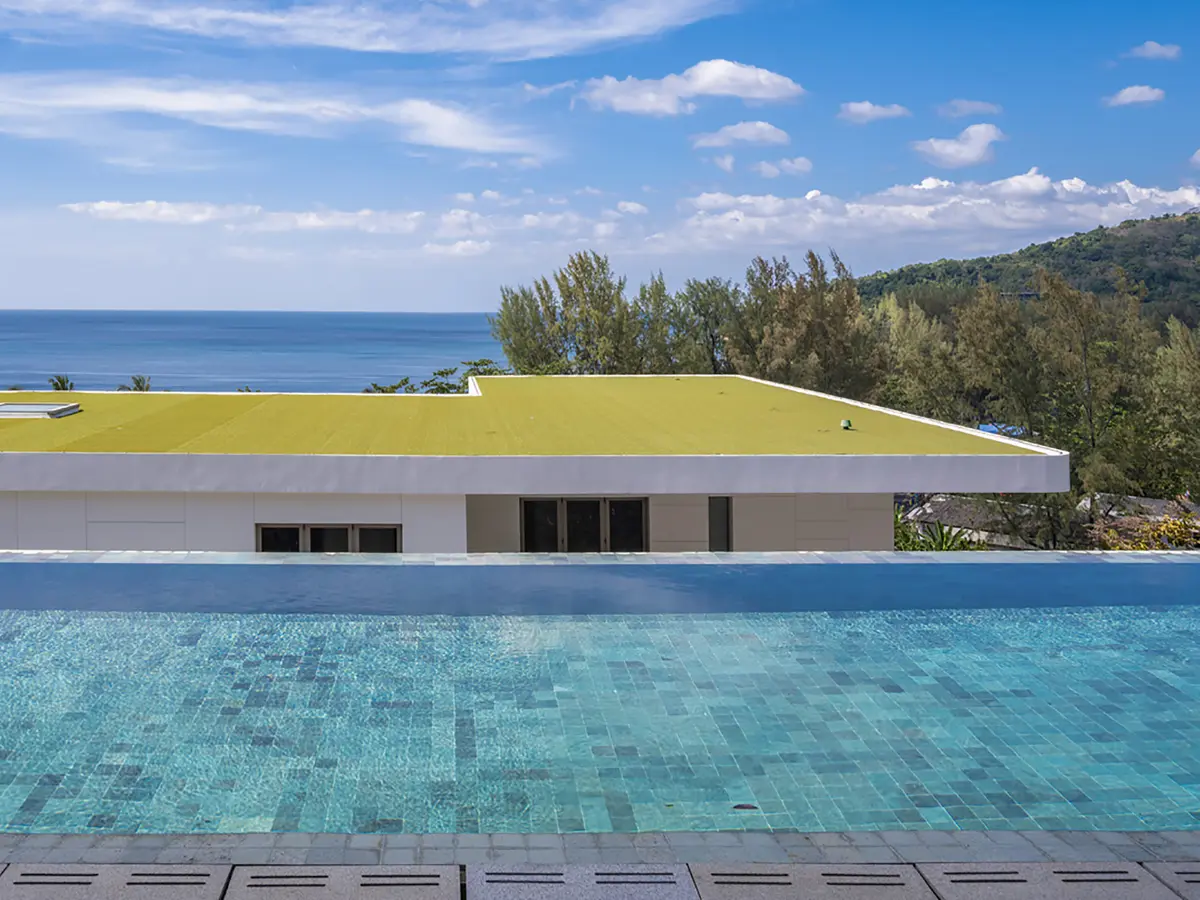 Malaiwana Duplex - Pool and the view