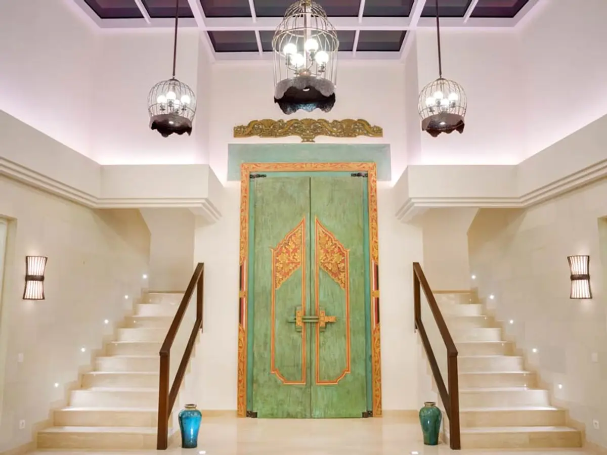 Pandawa Cliff Estate - The Pala - Entrance from inside