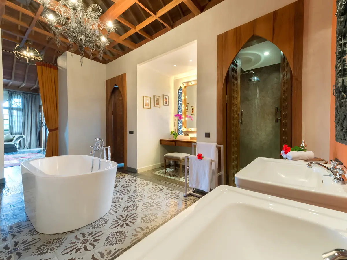 Villa Sayang d'Amour - Ensuite elegance