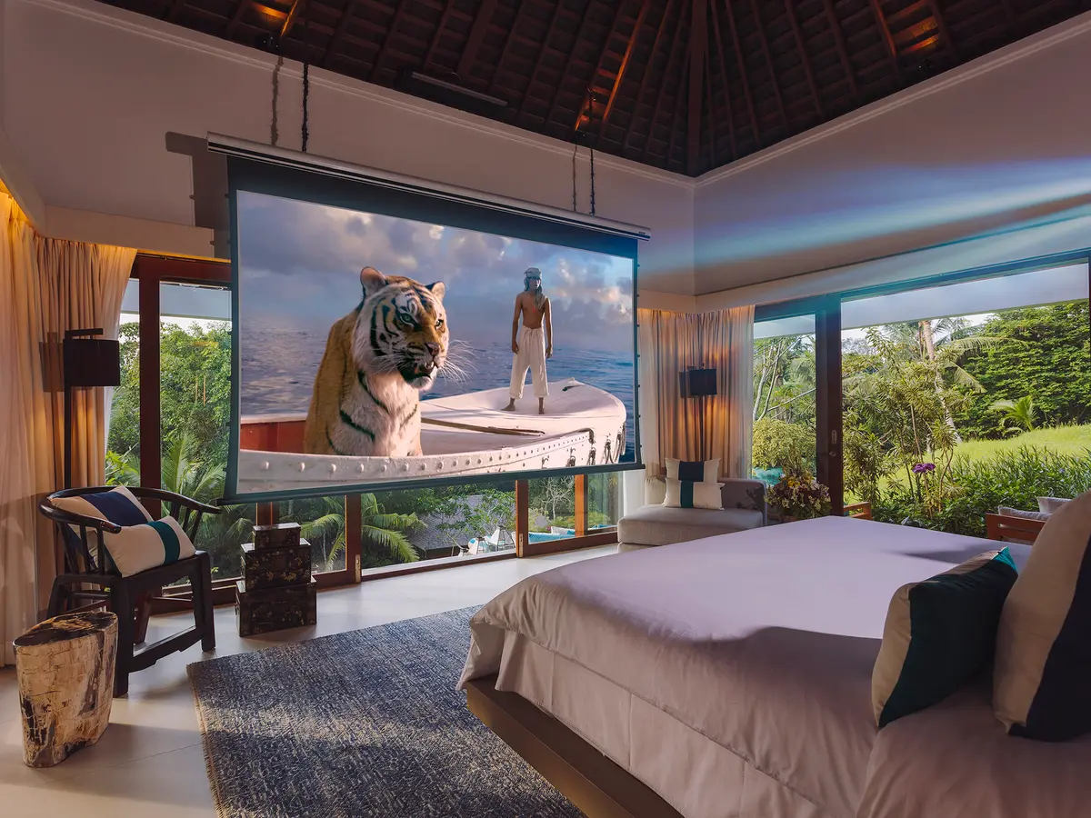 The Arsana Estate - Movie anytime in your bedroom