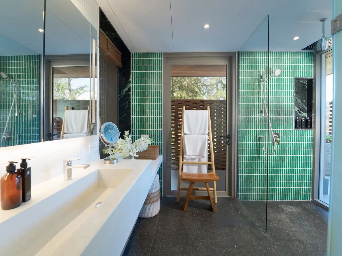 The Pines - Guest bedroom ensuite bathroom design