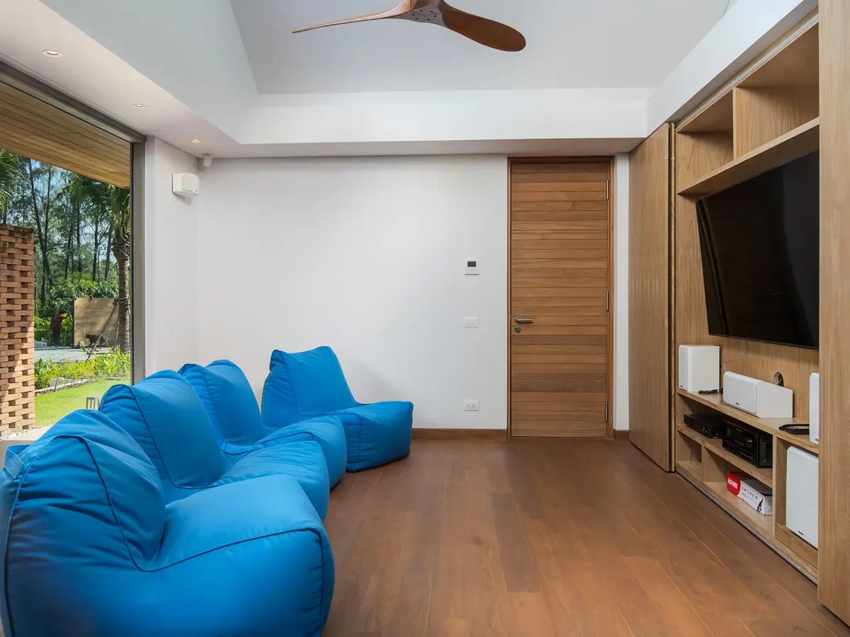 The Pines - TV room preview