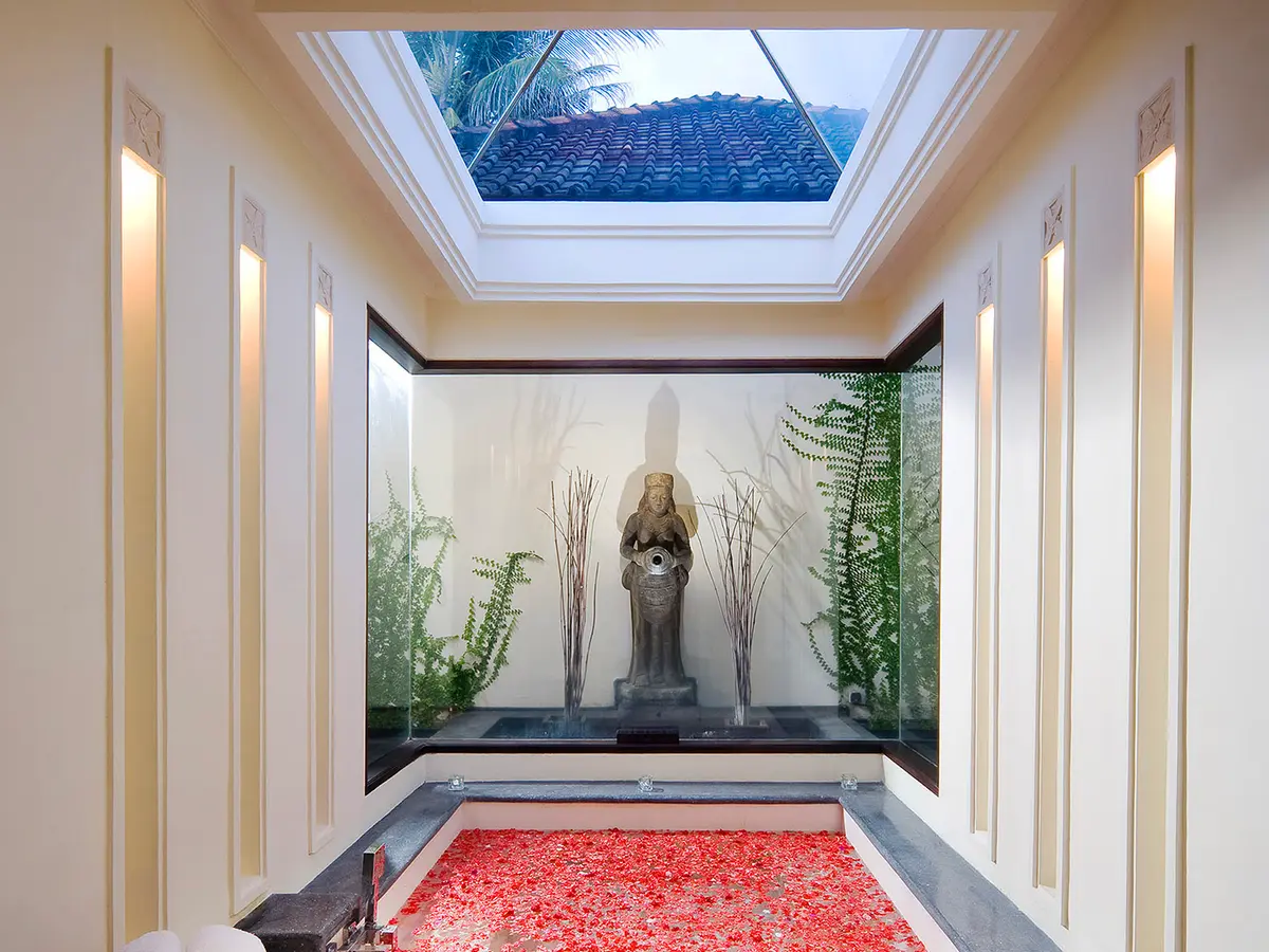 Villa Ylang Ylang - Western master bath