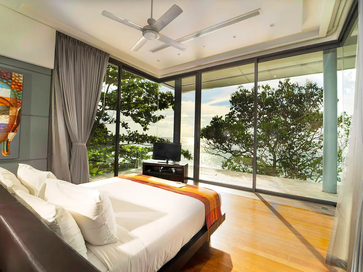 Villa Amanzi Kamala - Bedroom with exquisite view