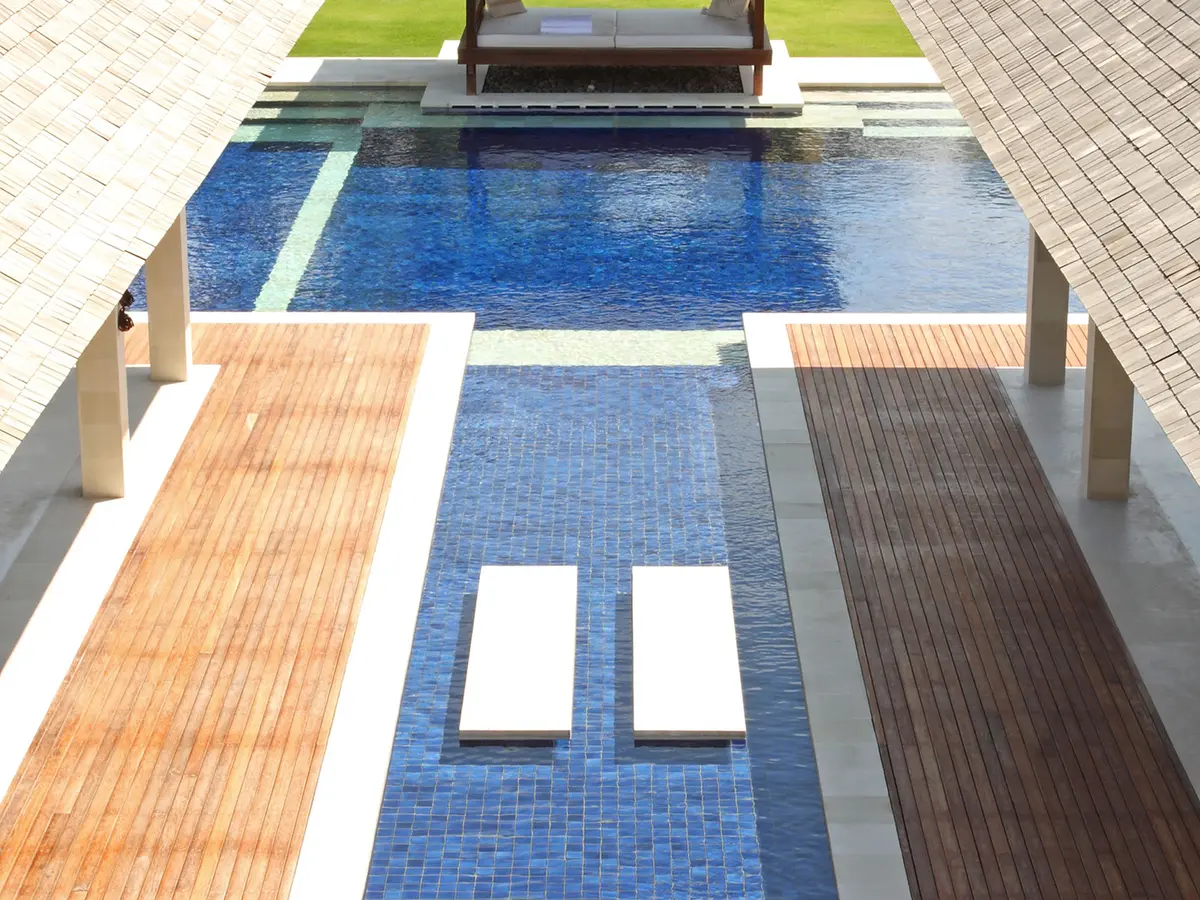 Villa Asante - Semi-aerial of pool