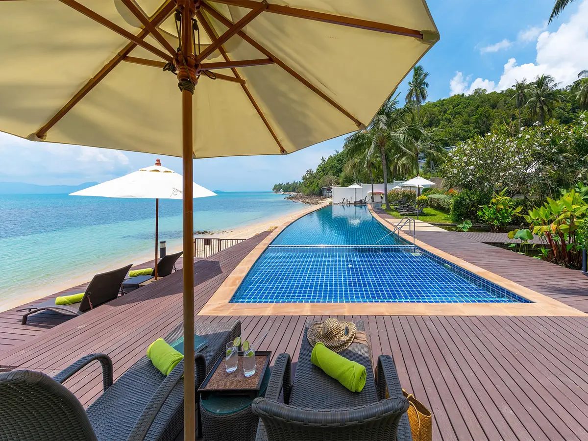 Villa Chi Samui at Lotus Samui - Crescent pool with exquisite view in the common area