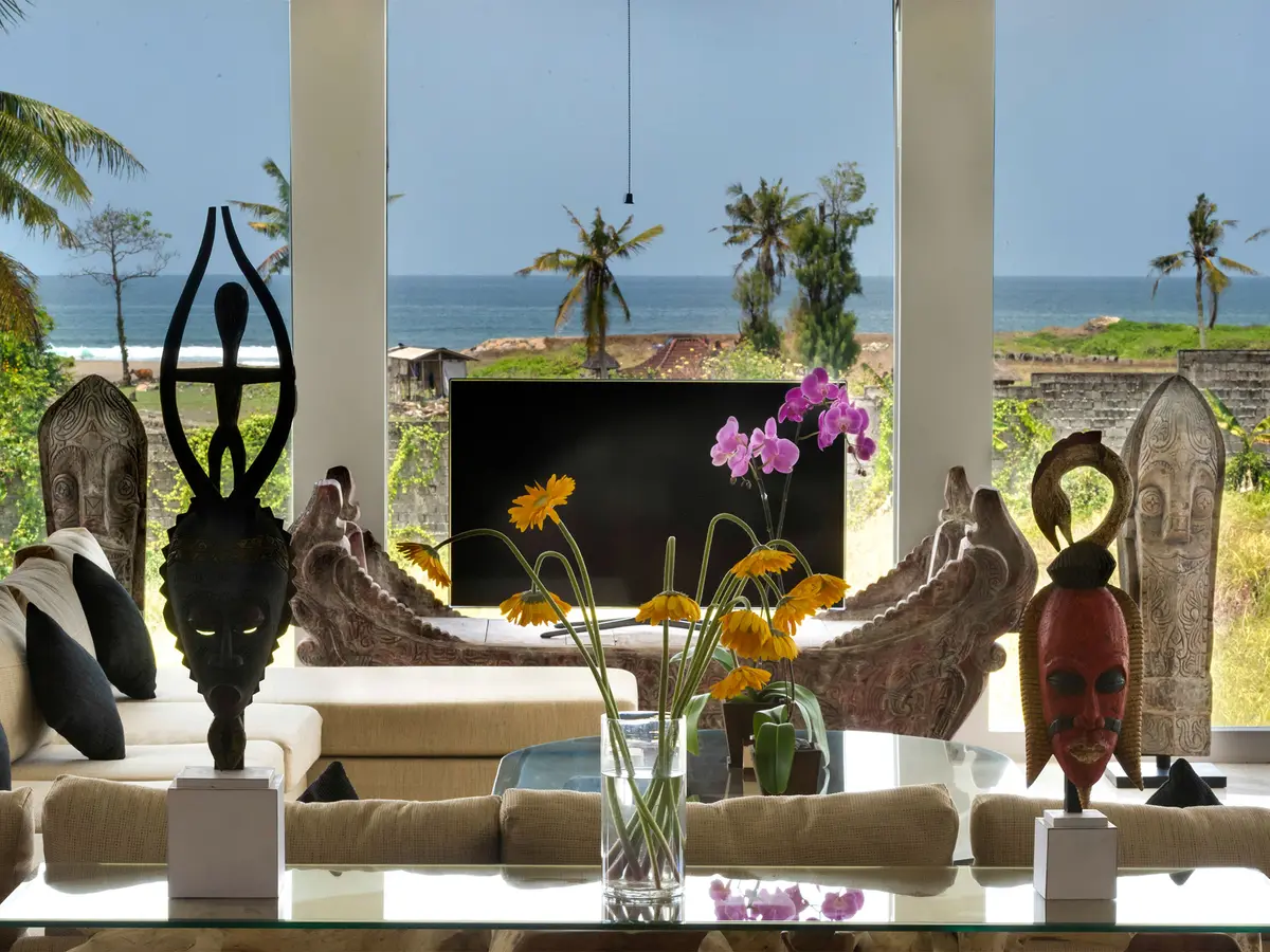 Villa Luwih - Beachfront
