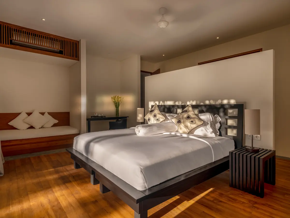 Villa Mandalay Dua - Spacious guest bedroom three