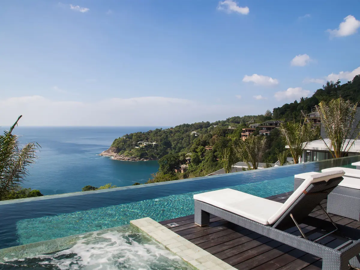 Villa Saan - Jacuzzi and pool
