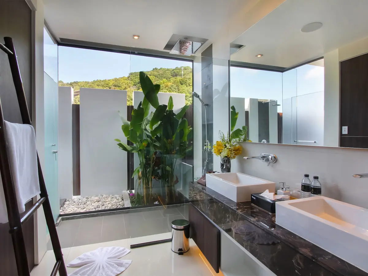 Villa Saan - Ensuited bathroom master bedroom