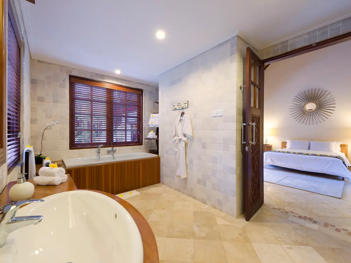 Villa San - Guest bathroom 3
