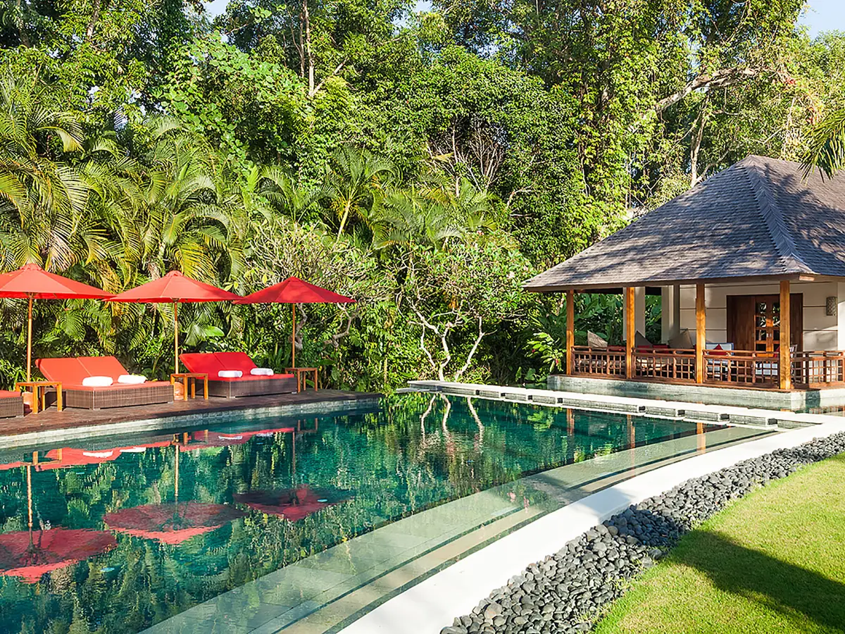 The Beji - Poolside master suite